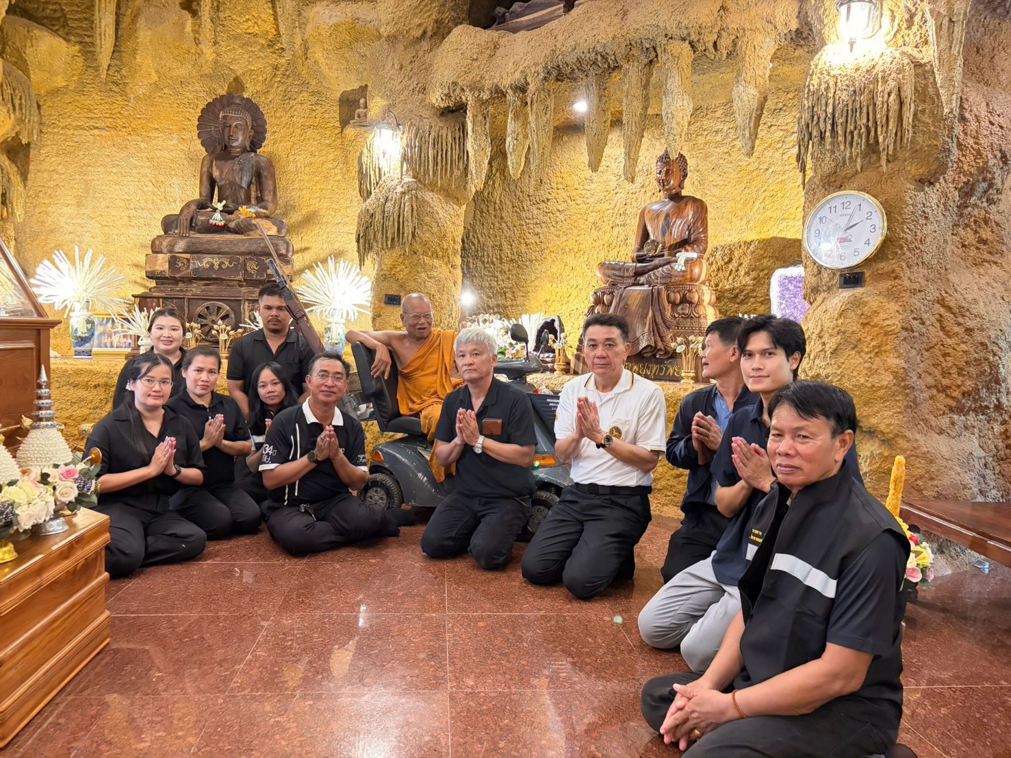 title - ปักธงธรรมจักร และธงชาติไทยภายใต้โครงการปลูกป่าเพื่อเป็นพุทธบูชาในพื้นที่ปฏิรูปที่ดิน (ส.ป.ก.)